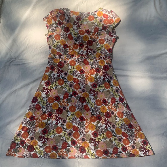 *5/$20 or 3/$15 Vintage 70s Retro Inspired Floral NWOT Empire Waist V-Neck Dress - Picture 4 of 9